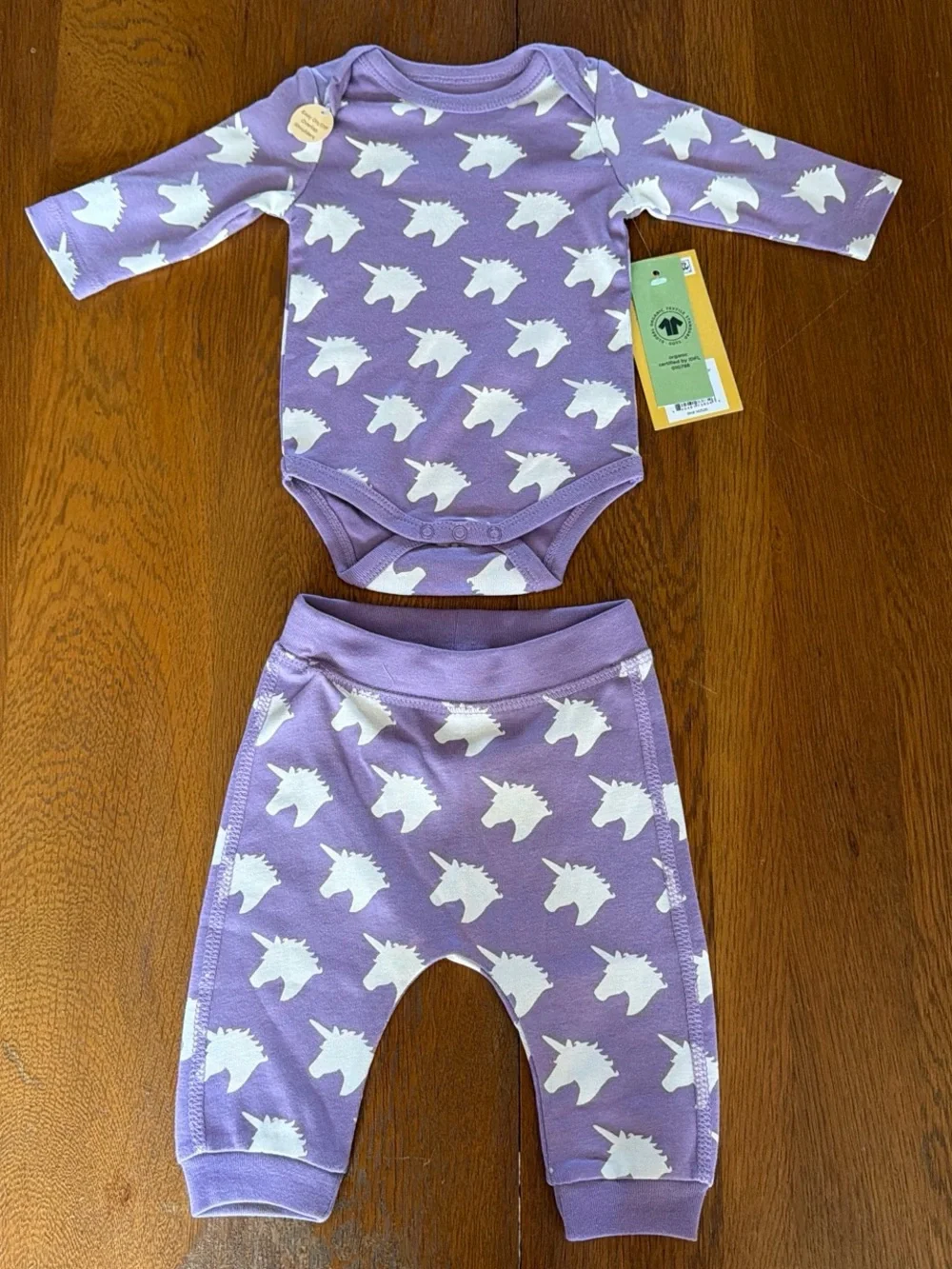M + A Organic Bodysuit Set - Size 0-3 Months - NWT